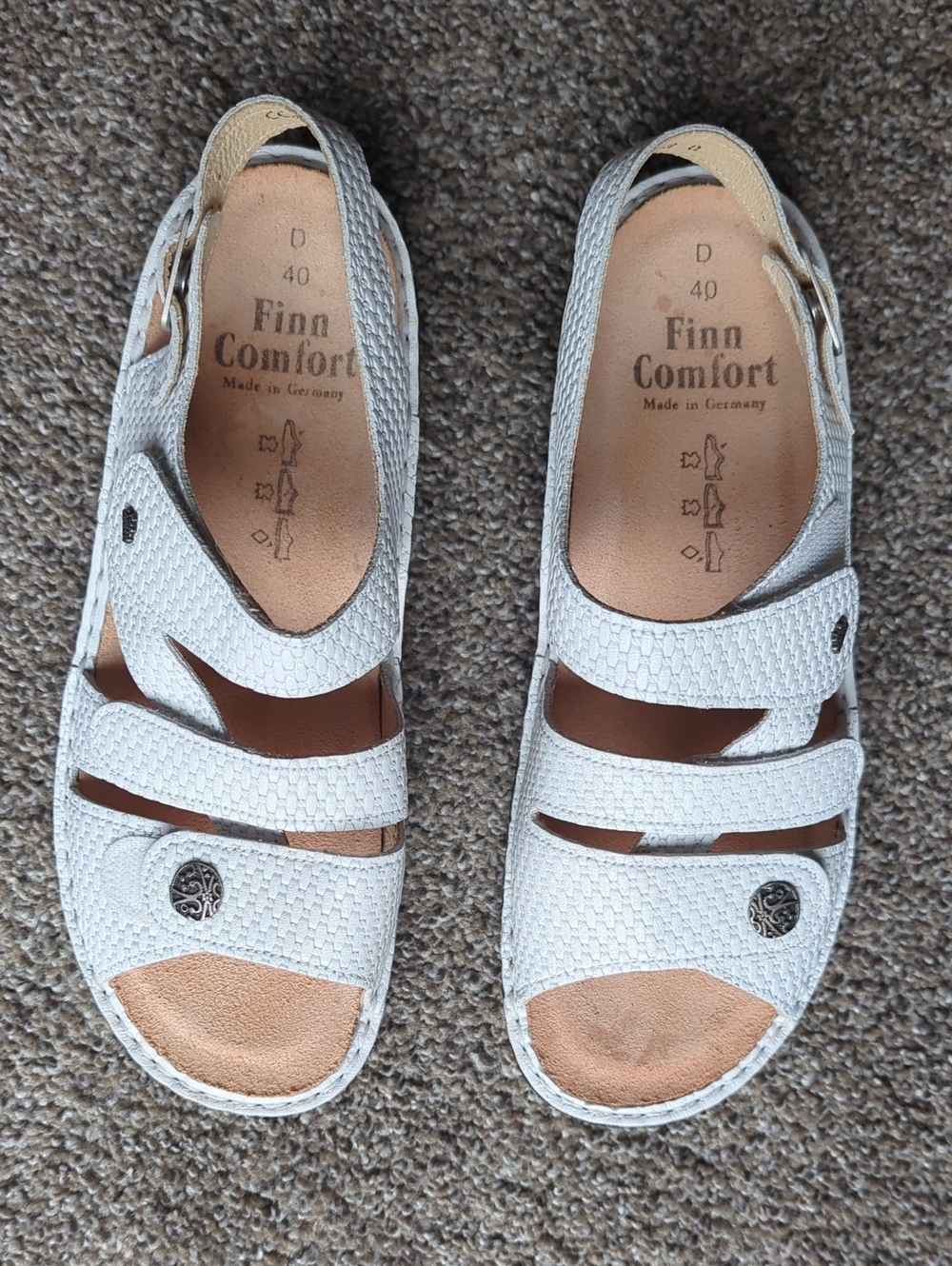 Finn Comfort White Leather Gomera Sandal